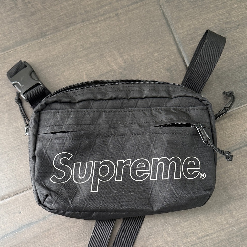 Supreme Black Belt Bag
